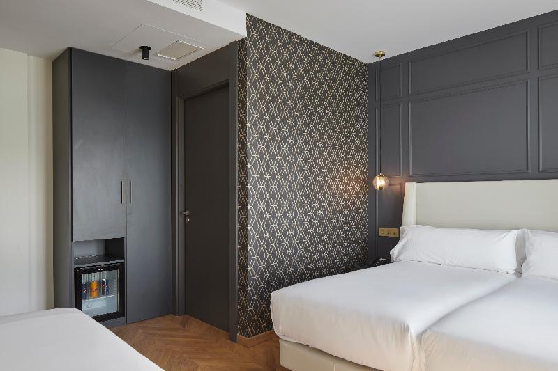 Hotel Arrizul Catedral San Sebastian Exterior photo