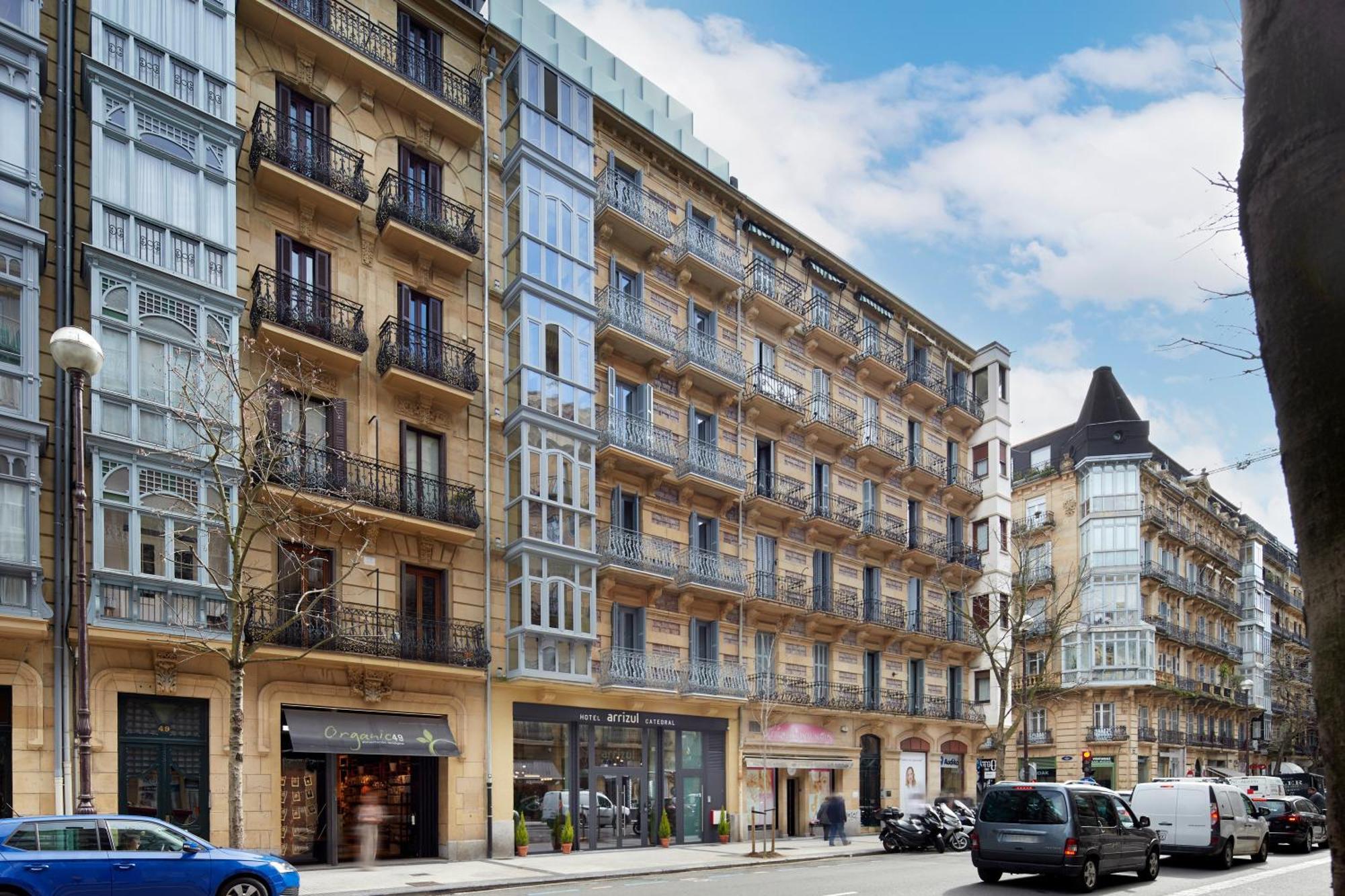 Hotel Arrizul Catedral San Sebastian Exterior photo