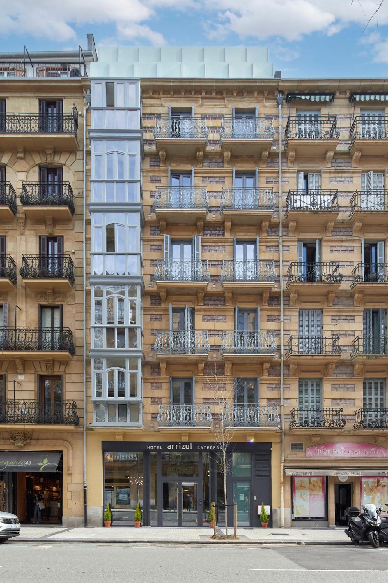 Hotel Arrizul Catedral San Sebastian Exterior photo
